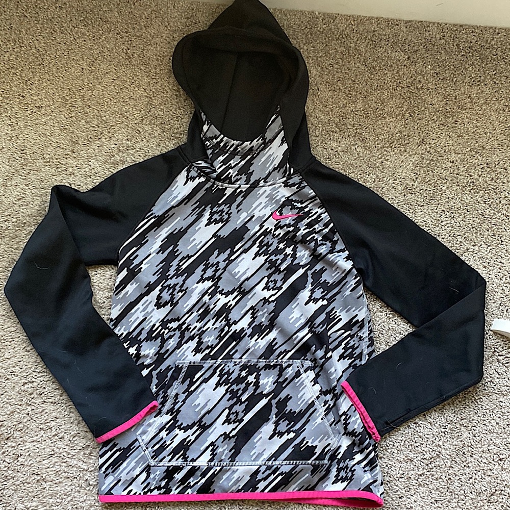 Girls Nike hoodie